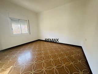 Casa adosada en venta en Veinat en Salt