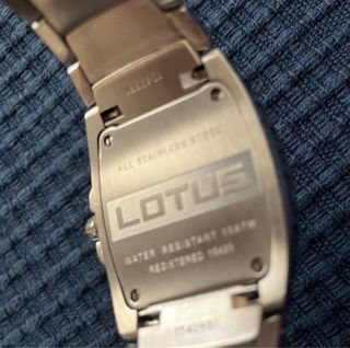 Reloj Lotus Negro y Plateado