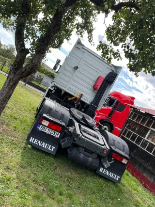 Renault Trucks Magnum  2012