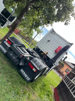 Renault Trucks Magnum  2012