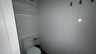 Local comercial en alquiler en Fontsanta - Fatjó en Cornellà de Llobregat