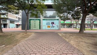 Local comercial en alquiler en Fontsanta - Fatjó en Cornellà de Llobregat