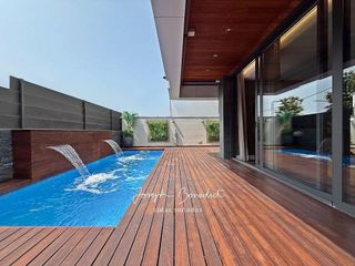 Chalet en alquiler en Montmar en Castelldefels