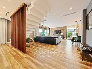 Chalet en alquiler en Montmar en Castelldefels