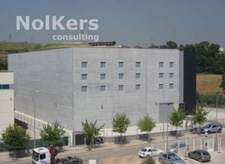 Nave industrial en alquiler en Santa Perpètua de Mogoda