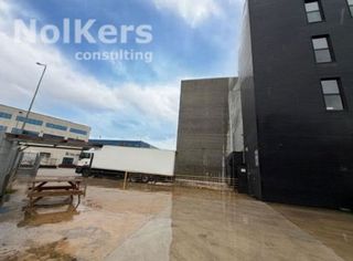 Nave industrial en alquiler en Santa Perpètua de Mogoda