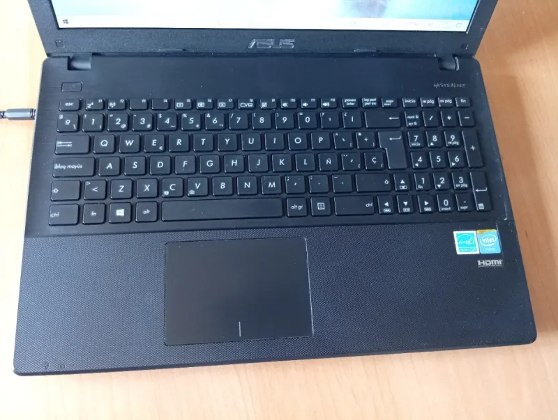 ASUS X551M ordenador portátil afbeelding 3