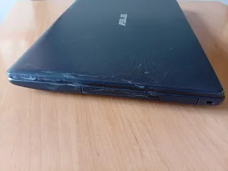 ASUS X551M ordenador portátil