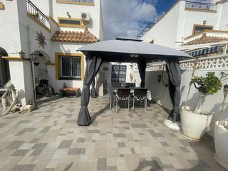 Casa adosada en venta en La Siesta - El Salado - Torreta en Torrevieja