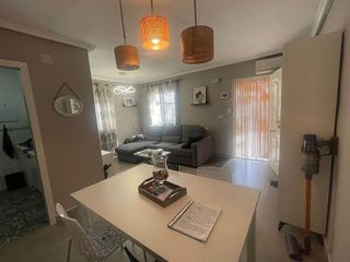 Casa adosada en venta en La Siesta - El Salado - Torreta en Torrevieja