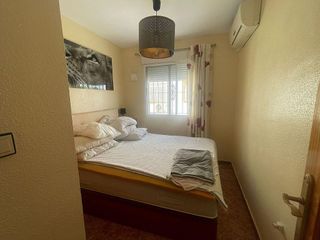 Casa adosada en venta en La Siesta - El Salado - Torreta en Torrevieja