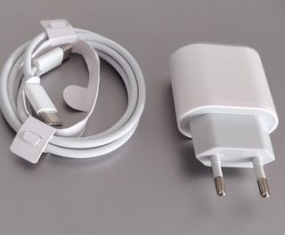 Cargador Rápido 35W compartible iPhone 15 16 17