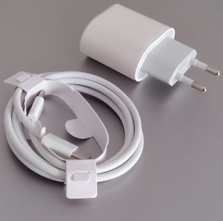 Cargador Rápido 35W compartible iPhone 15 16 17