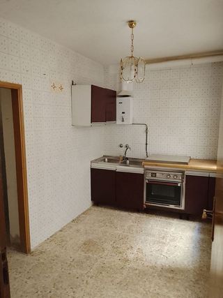 Casa adosada en venta en Candeleda