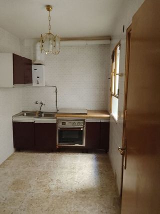 Casa adosada en venta en Candeleda