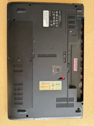 Acer 5551 ordenador Portátil para Piezas.