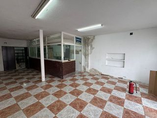Local comercial en alquiler en La Alhóndiga en Getafe