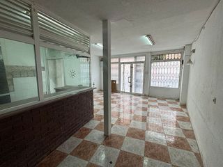 Local comercial en alquiler en La Alhóndiga en Getafe