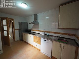 Casa adosada en venta en Tomelloso