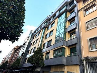 Piso en alquiler en Zona Teatro Campoamor en Oviedo