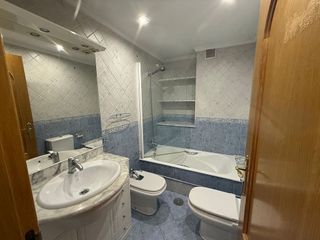 Piso en alquiler en Zona Teatro Campoamor en Oviedo