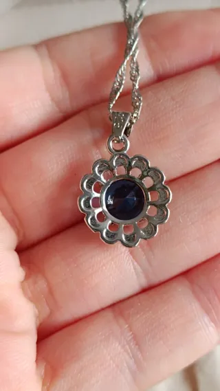 Collar colgante circonita azul marino