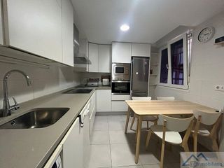 Piso en alquiler en General Dávila en Santander