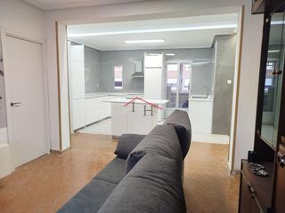 Piso en alquiler en Centro Ciudad en León