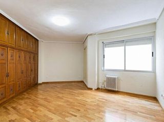 Piso en alquiler en Montolivet en Valencia