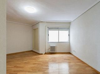 Piso en alquiler en Montolivet en Valencia