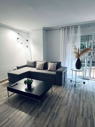 Piso en alquiler en Torrequebrada en Benalmádena