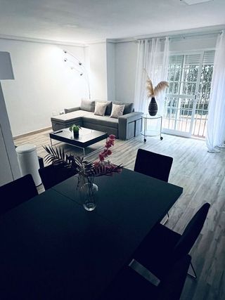 Piso en alquiler en Torrequebrada en Benalmádena