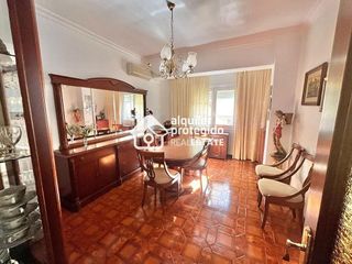 Piso en venta en Los Ángeles en Alicante