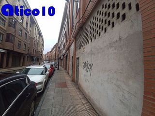 Local comercial en venta en Parque del Oeste - Olivares en Oviedo