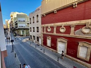 Piso en venta en Plaza de Toros - Santa Rita en Almería