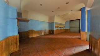 Local comercial en venta en Milán - Pumarín - Teatinos en Oviedo