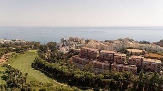 Piso en venta en Torrequebrada en Benalmádena