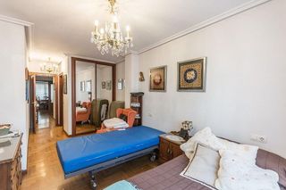 Piso en venta en Centro en Gijón