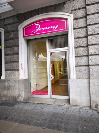 Local comercial en venta en Barrio de Abando en Bilbao