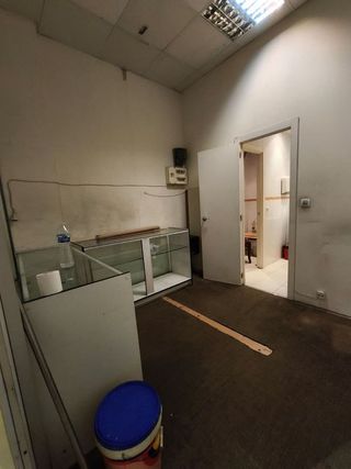 Local comercial en venta en Barrio de Abando en Bilbao