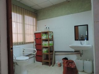 Local comercial en venta en Estación-Manantiales en Guadalajara