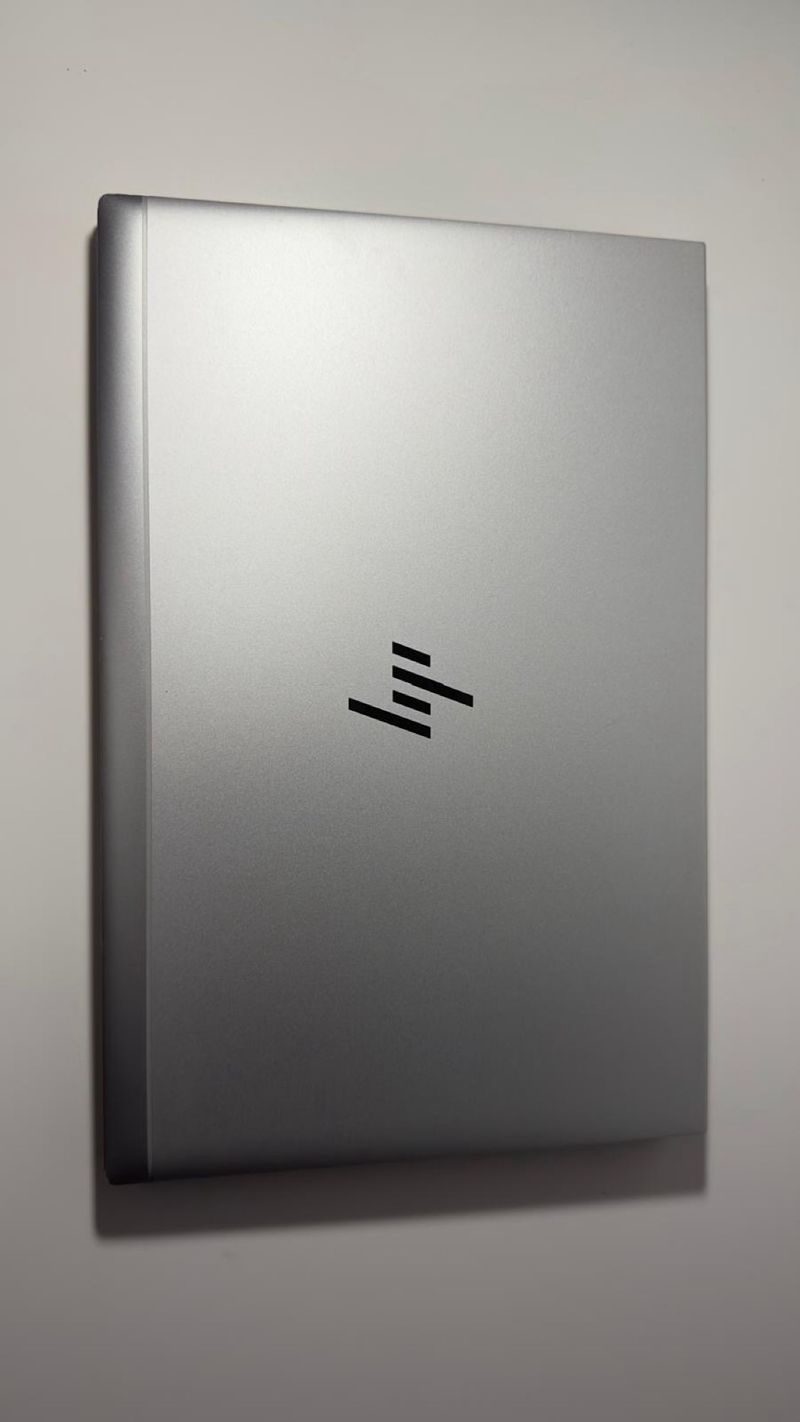 HP EliteBook 840 G8 i5 16GB 512GB SSD Plata
