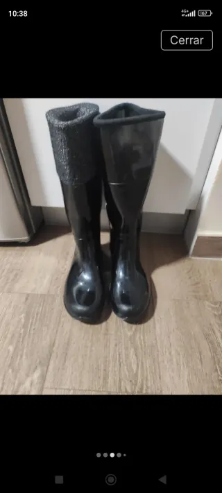 Botas de agua negras