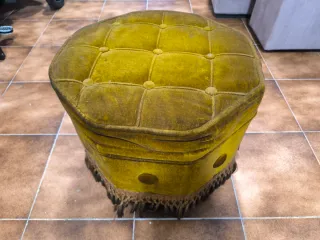 Puff otomana terciopelo verde caqui