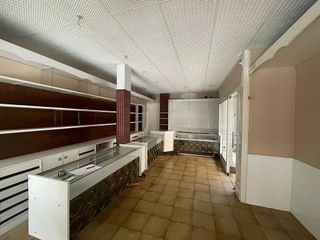 Local comercial en venta en Riera en Cornellà de Llobregat