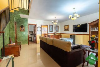 Casa adosada en venta en Ogíjares