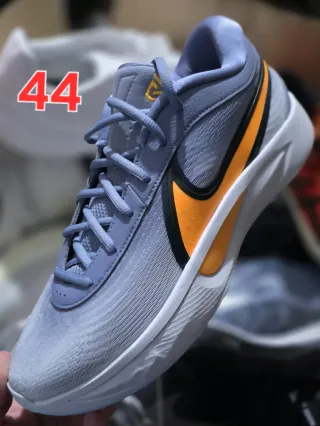 BOTINES DE TODOS LOS MODELOS