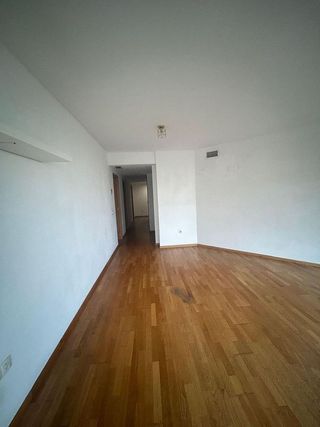 Piso en alquiler en Tres Forques en Valencia