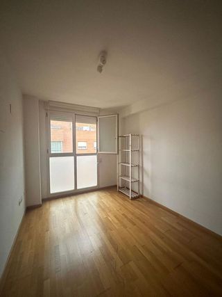 Piso en alquiler en Tres Forques en Valencia