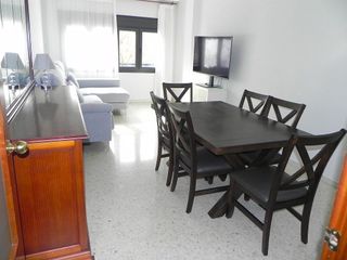 Piso en alquiler en Poligono Sur - La Oliva - Letanías en Sevilla